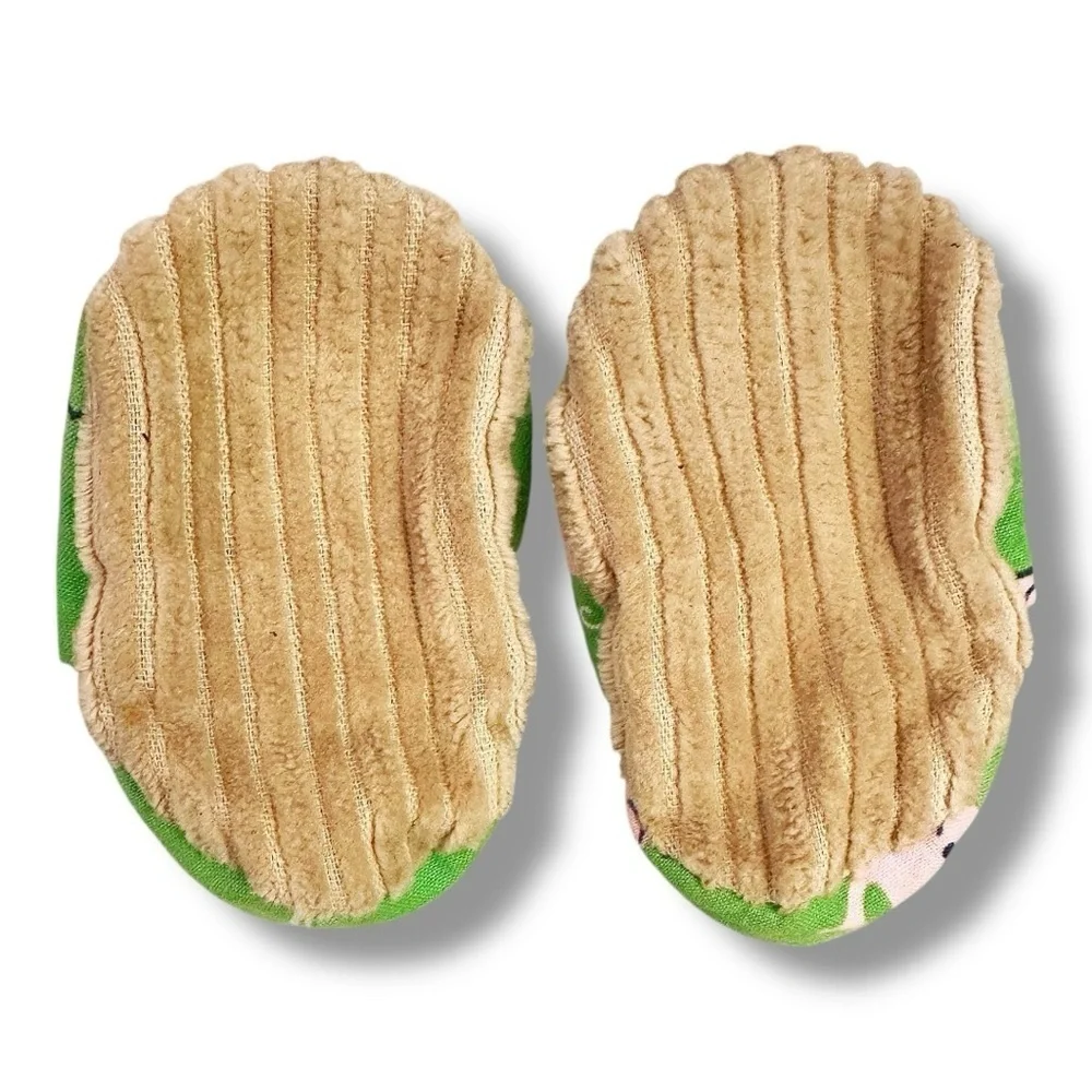 Boutique | Pink and Green Whale Crib Shoes (OS) 🐳